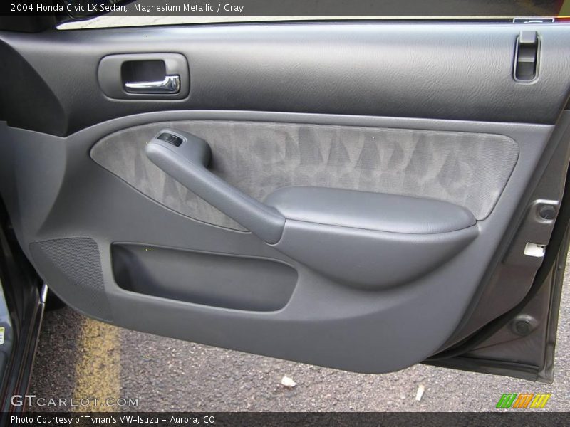 Magnesium Metallic / Gray 2004 Honda Civic LX Sedan