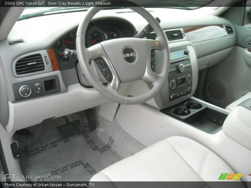 Steel Gray Metallic / Light Titanium 2009 GMC Yukon SLT