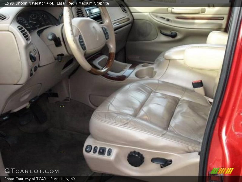 Laser Red / Medium Graphite 1999 Lincoln Navigator 4x4