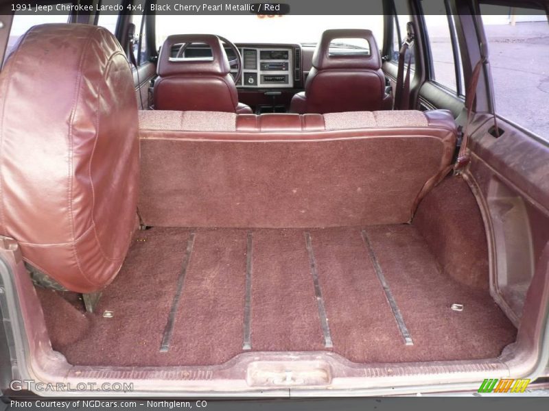 Black Cherry Pearl Metallic / Red 1991 Jeep Cherokee Laredo 4x4