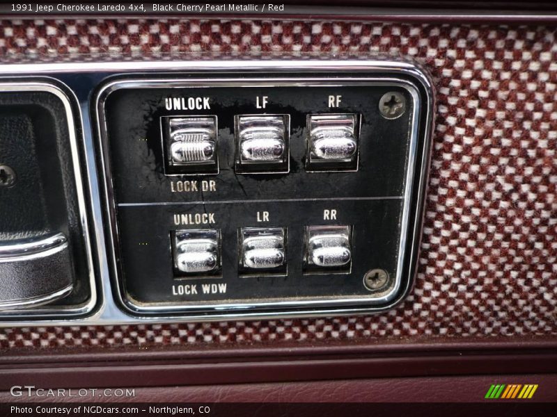 Black Cherry Pearl Metallic / Red 1991 Jeep Cherokee Laredo 4x4