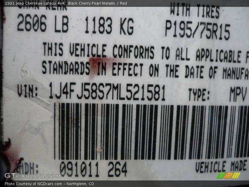 Black Cherry Pearl Metallic / Red 1991 Jeep Cherokee Laredo 4x4