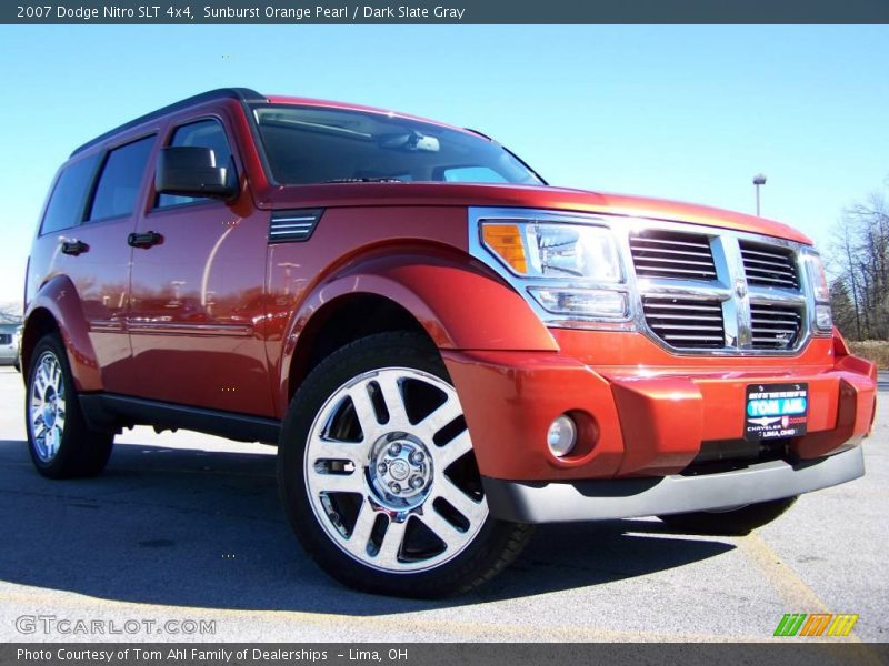 Sunburst Orange Pearl / Dark Slate Gray 2007 Dodge Nitro SLT 4x4