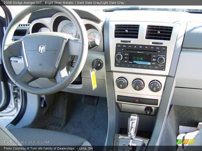 Bright Silver Metallic / Dark Slate Gray/Light Slate Gray 2008 Dodge Avenger SXT