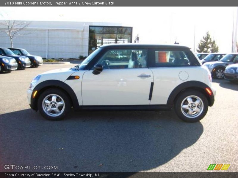 Pepper White / Grey/Carbon Black 2010 Mini Cooper Hardtop