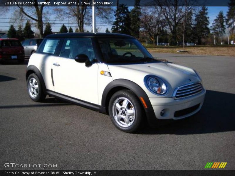 Pepper White / Grey/Carbon Black 2010 Mini Cooper Hardtop