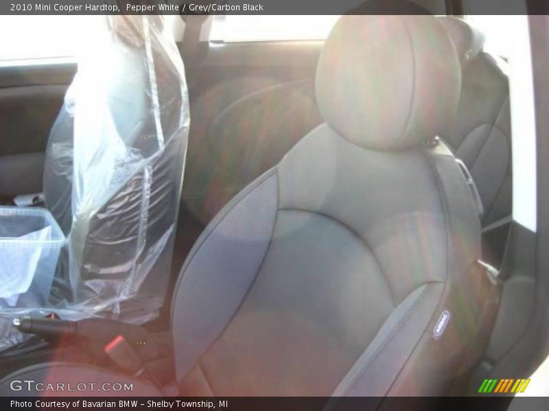 Pepper White / Grey/Carbon Black 2010 Mini Cooper Hardtop
