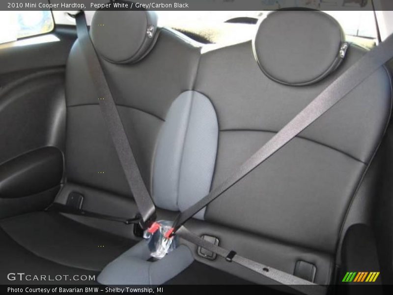 Pepper White / Grey/Carbon Black 2010 Mini Cooper Hardtop