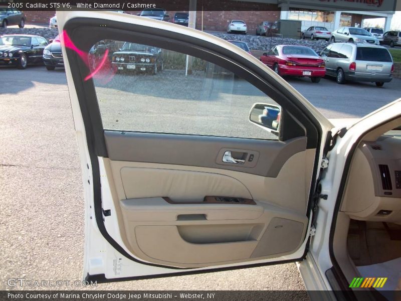 White Diamond / Cashmere 2005 Cadillac STS V6