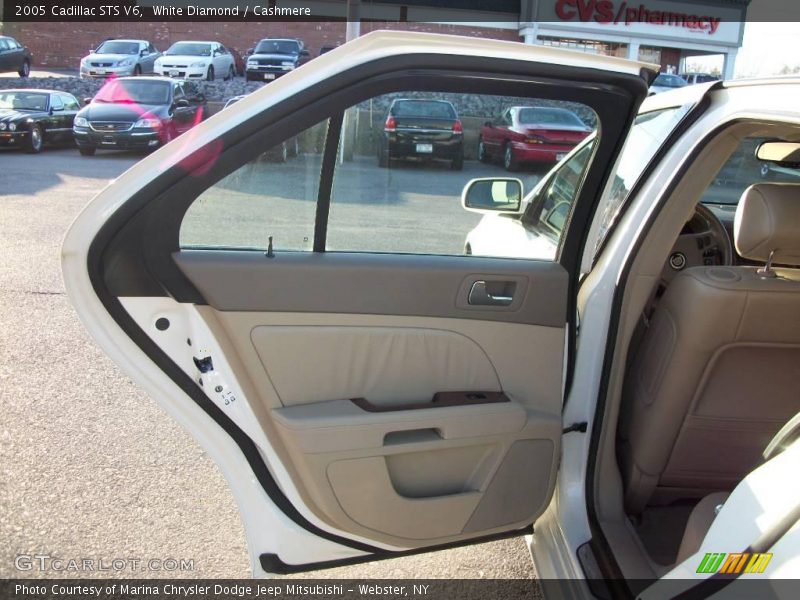 White Diamond / Cashmere 2005 Cadillac STS V6