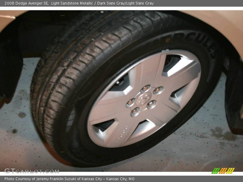 Light Sandstone Metallic / Dark Slate Gray/Light Slate Gray 2008 Dodge Avenger SE
