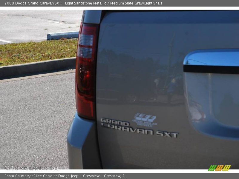 Light Sandstone Metallic / Medium Slate Gray/Light Shale 2008 Dodge Grand Caravan SXT