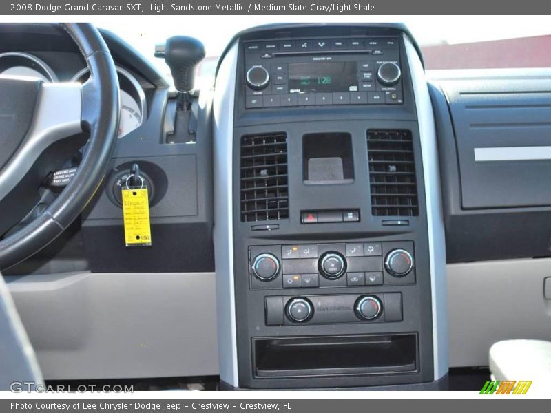 Light Sandstone Metallic / Medium Slate Gray/Light Shale 2008 Dodge Grand Caravan SXT