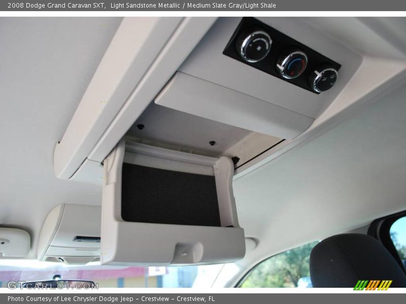 Light Sandstone Metallic / Medium Slate Gray/Light Shale 2008 Dodge Grand Caravan SXT