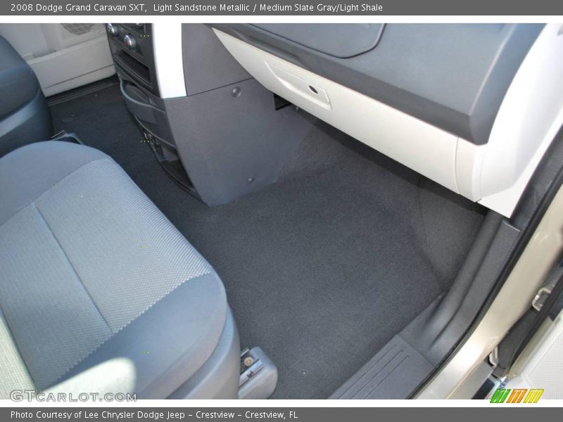Light Sandstone Metallic / Medium Slate Gray/Light Shale 2008 Dodge Grand Caravan SXT