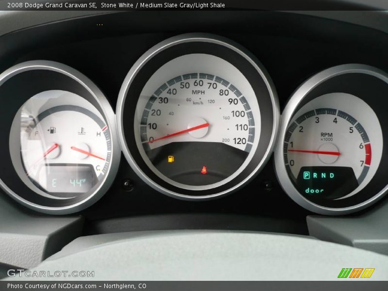 Stone White / Medium Slate Gray/Light Shale 2008 Dodge Grand Caravan SE
