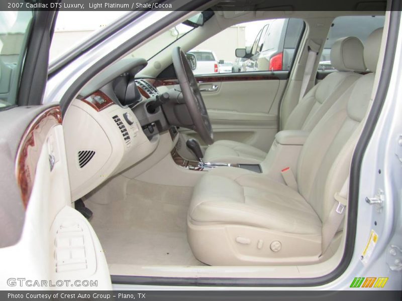Light Platinum / Shale/Cocoa 2007 Cadillac DTS Luxury