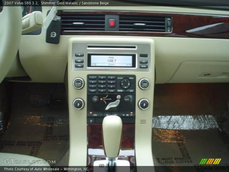 Shimmer Gold Metallic / Sandstone Beige 2007 Volvo S80 3.2