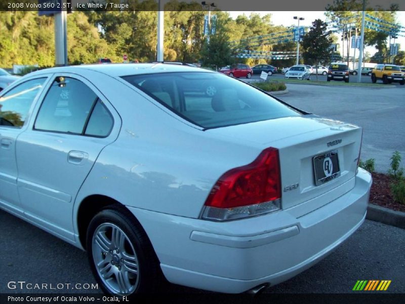 Ice White / Taupe 2008 Volvo S60 2.5T