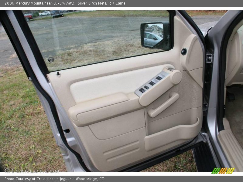 Silver Birch Metallic / Camel 2006 Mercury Mountaineer Luxury AWD