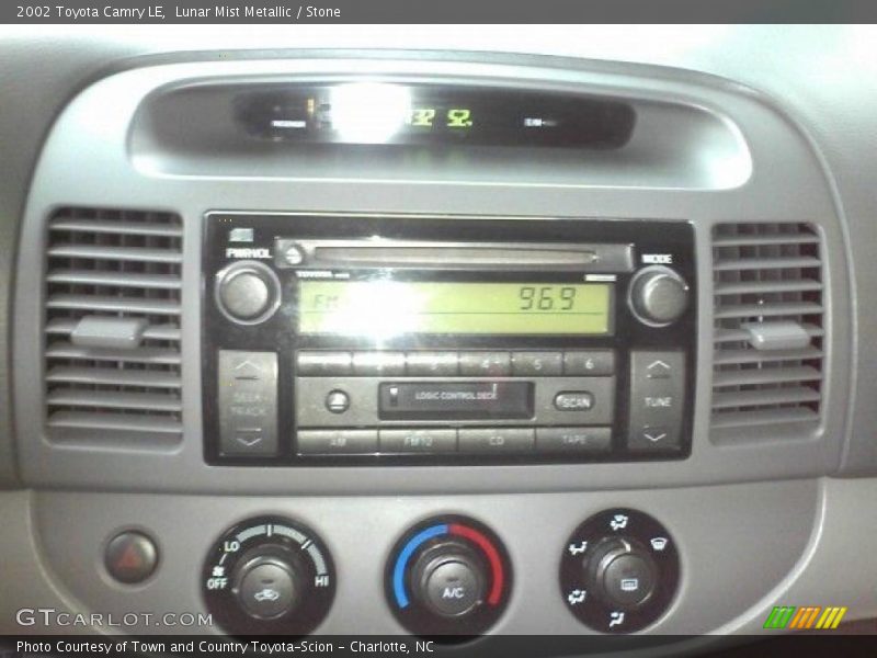 Lunar Mist Metallic / Stone 2002 Toyota Camry LE