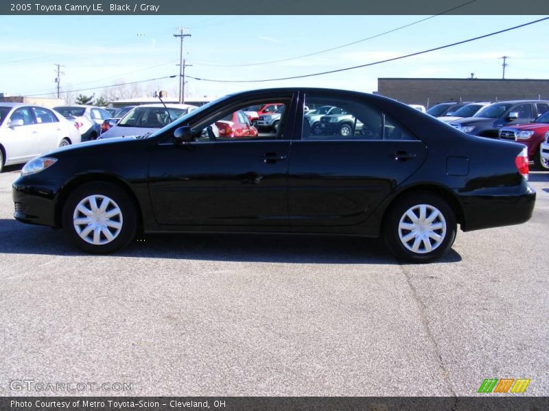 Black / Gray 2005 Toyota Camry LE