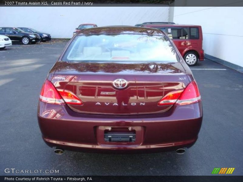 Cassis Red Pearl / Ivory 2007 Toyota Avalon XLS