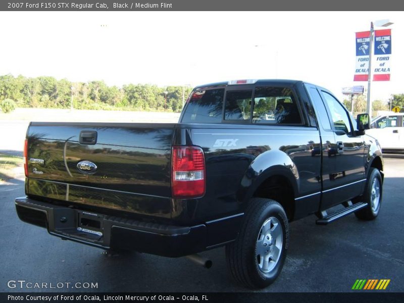 Black / Medium Flint 2007 Ford F150 STX Regular Cab