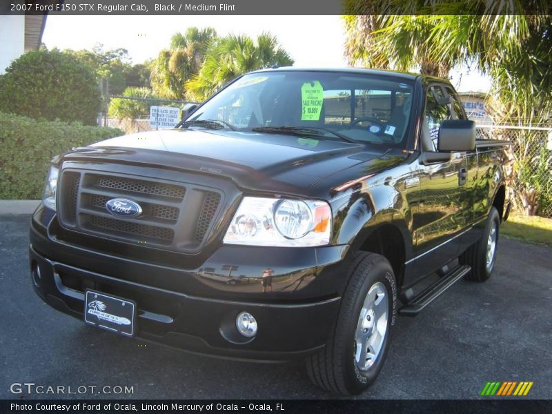 Black / Medium Flint 2007 Ford F150 STX Regular Cab