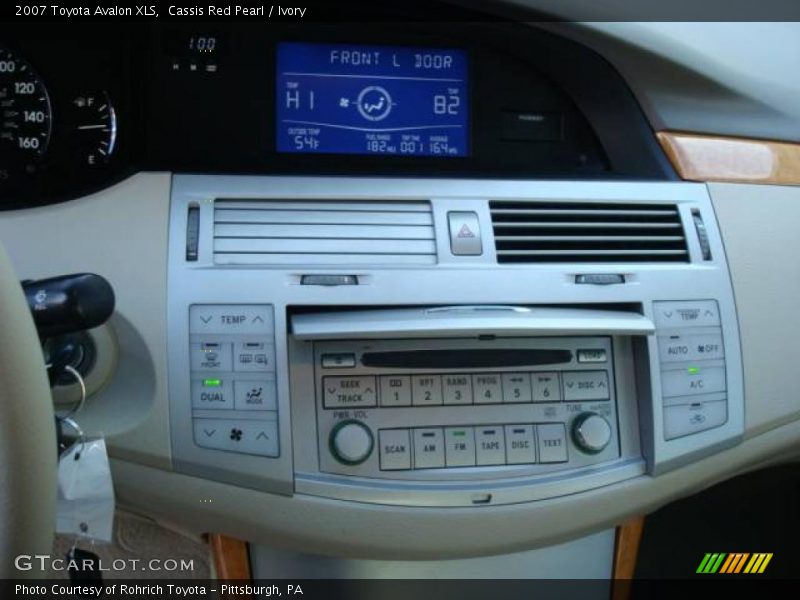 Cassis Red Pearl / Ivory 2007 Toyota Avalon XLS