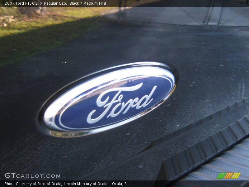 Black / Medium Flint 2007 Ford F150 STX Regular Cab