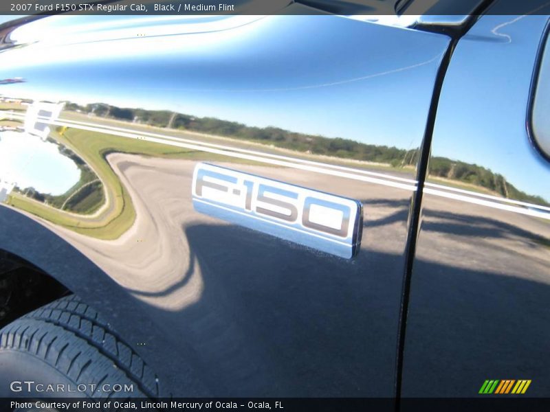 Black / Medium Flint 2007 Ford F150 STX Regular Cab