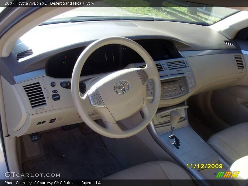 Desert Sand Mica / Ivory 2007 Toyota Avalon XL