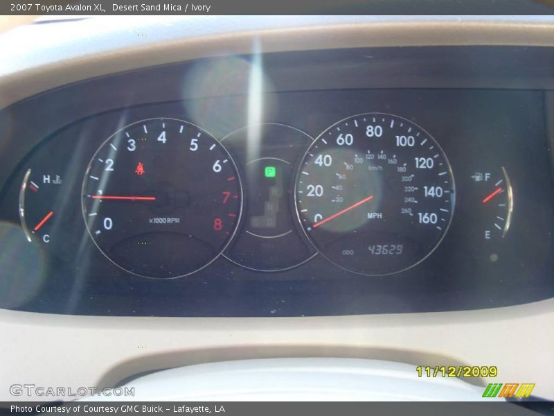 Desert Sand Mica / Ivory 2007 Toyota Avalon XL