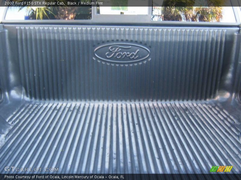 Black / Medium Flint 2007 Ford F150 STX Regular Cab