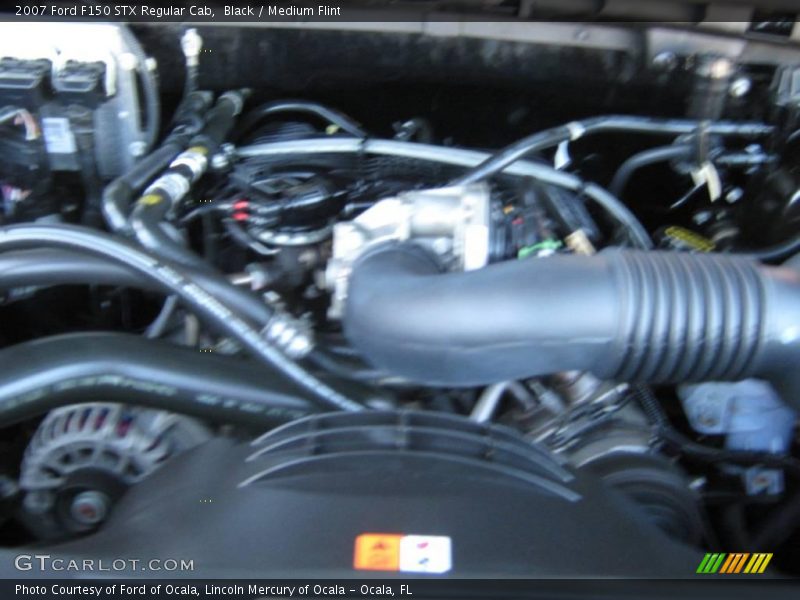 Black / Medium Flint 2007 Ford F150 STX Regular Cab