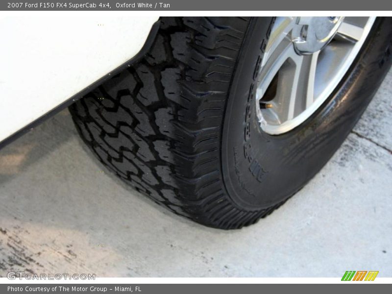 Oxford White / Tan 2007 Ford F150 FX4 SuperCab 4x4