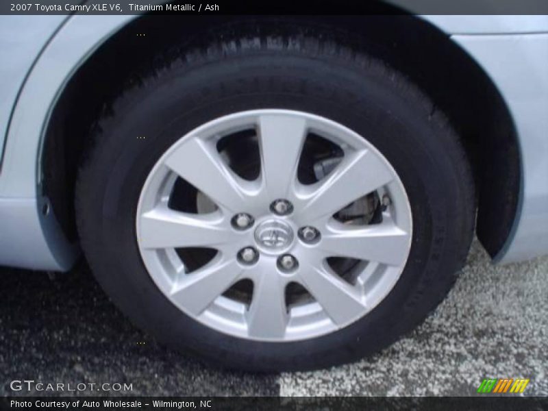 Titanium Metallic / Ash 2007 Toyota Camry XLE V6