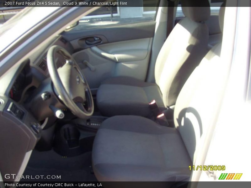 Cloud 9 White / Charcoal/Light Flint 2007 Ford Focus ZX4 S Sedan