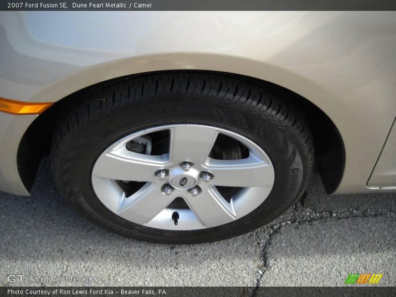 Dune Pearl Metallic / Camel 2007 Ford Fusion SE