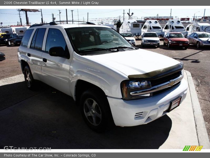 Summit White / Light Gray 2006 Chevrolet TrailBlazer LS 4x4