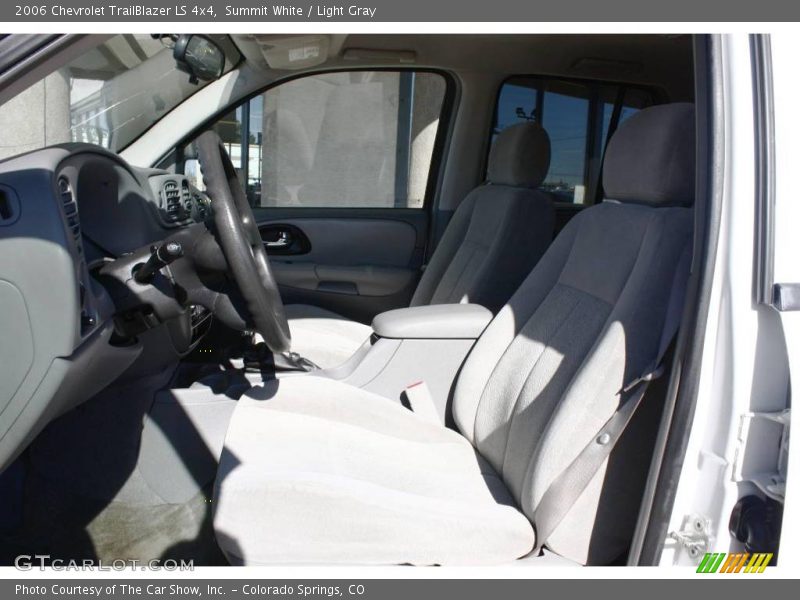Summit White / Light Gray 2006 Chevrolet TrailBlazer LS 4x4