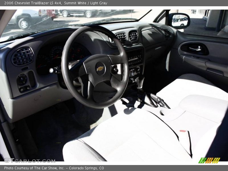 Summit White / Light Gray 2006 Chevrolet TrailBlazer LS 4x4