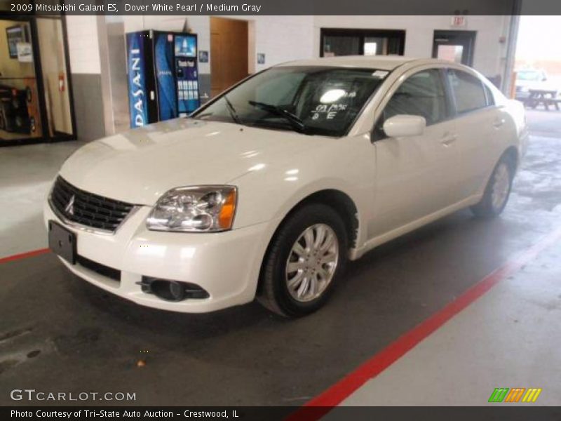Dover White Pearl / Medium Gray 2009 Mitsubishi Galant ES