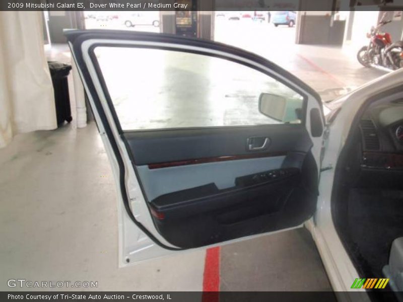 Dover White Pearl / Medium Gray 2009 Mitsubishi Galant ES
