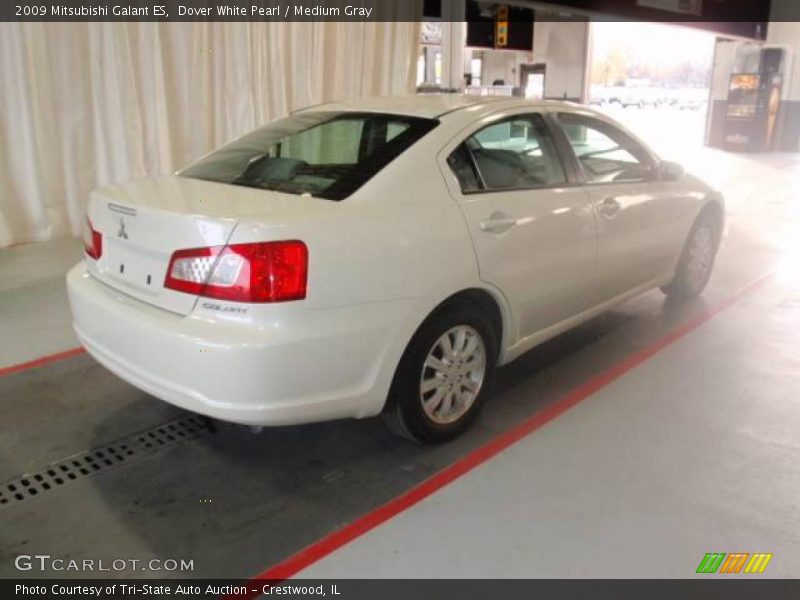 Dover White Pearl / Medium Gray 2009 Mitsubishi Galant ES