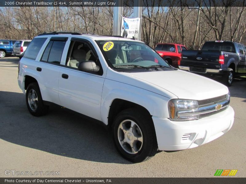 Summit White / Light Gray 2006 Chevrolet TrailBlazer LS 4x4