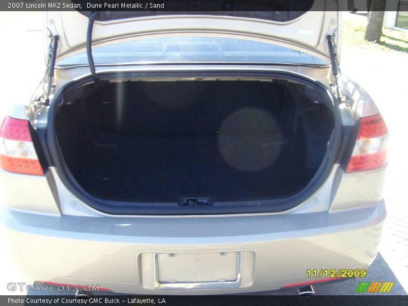 Dune Pearl Metallic / Sand 2007 Lincoln MKZ Sedan