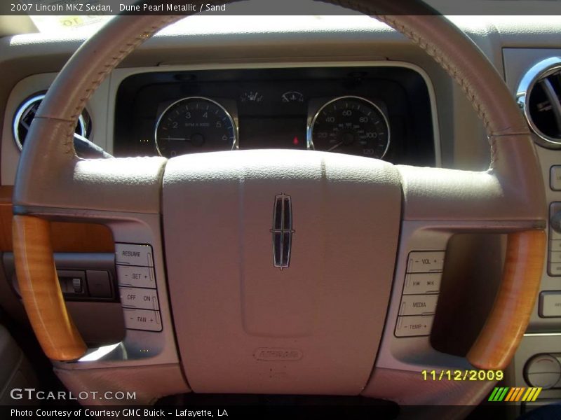 Dune Pearl Metallic / Sand 2007 Lincoln MKZ Sedan