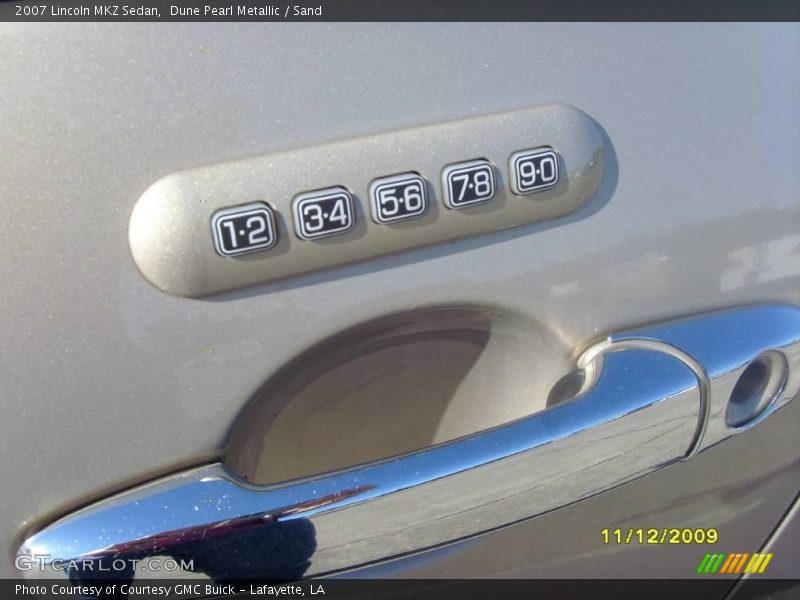 Dune Pearl Metallic / Sand 2007 Lincoln MKZ Sedan